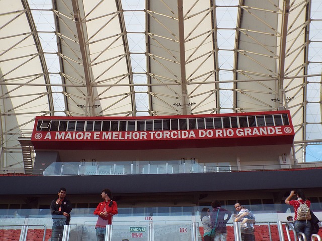 而皮屑恰好 而皮屑恰好